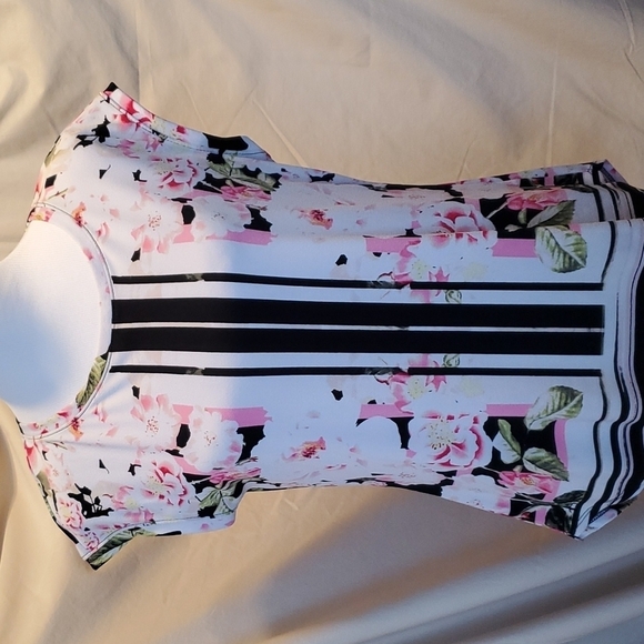 Elle Tops - Elle Short Sleeved Blouse SZ SM